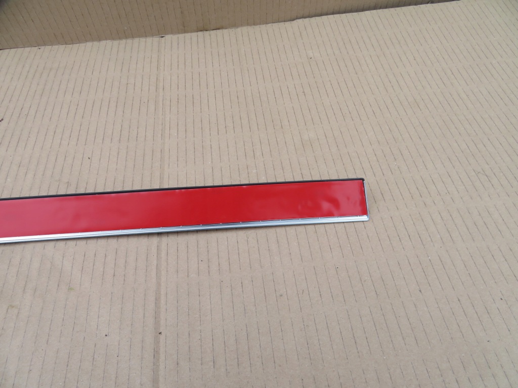 Молдинг поріг mercedes a2976902201 Ціна