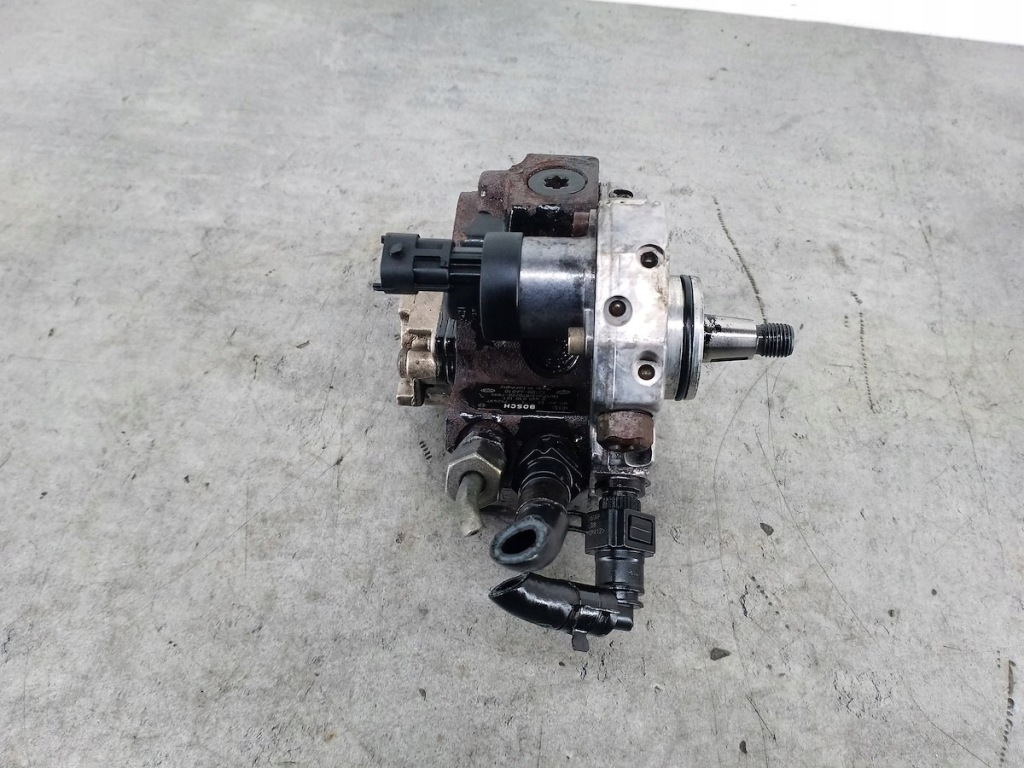 фото №7, Насос впрыскная kia cerato 33100-4a010 0445010101 bosch 1.5 crdi