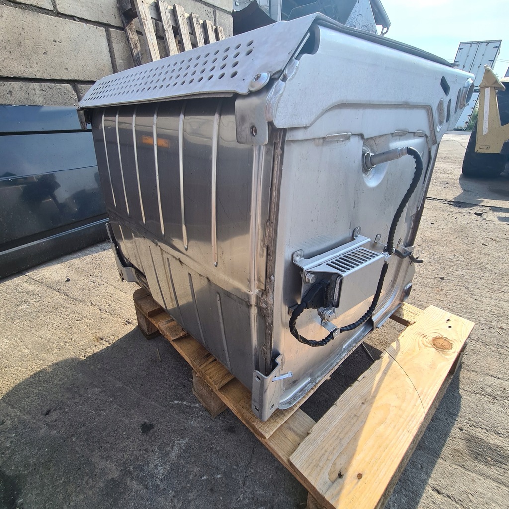 фото №8, Каталізатор гасник верхній вихлоп actros śmieciarka самоскид