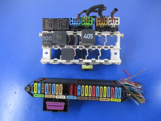 фото №1, Seat ibiza 6k lift коробка запобіжників