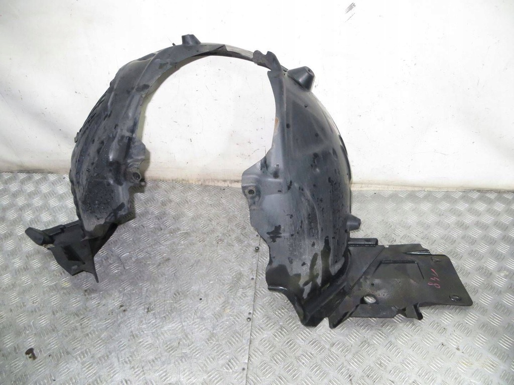 фото №1, Mercedes w205 підкрилок правий перед a2056903401