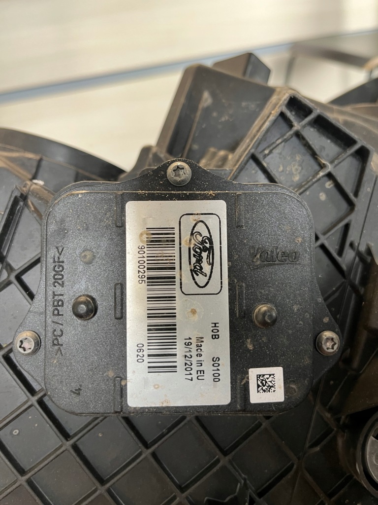 Купить Фара правый  передняя ford kuga mk2 рестайлинг  ксенон led