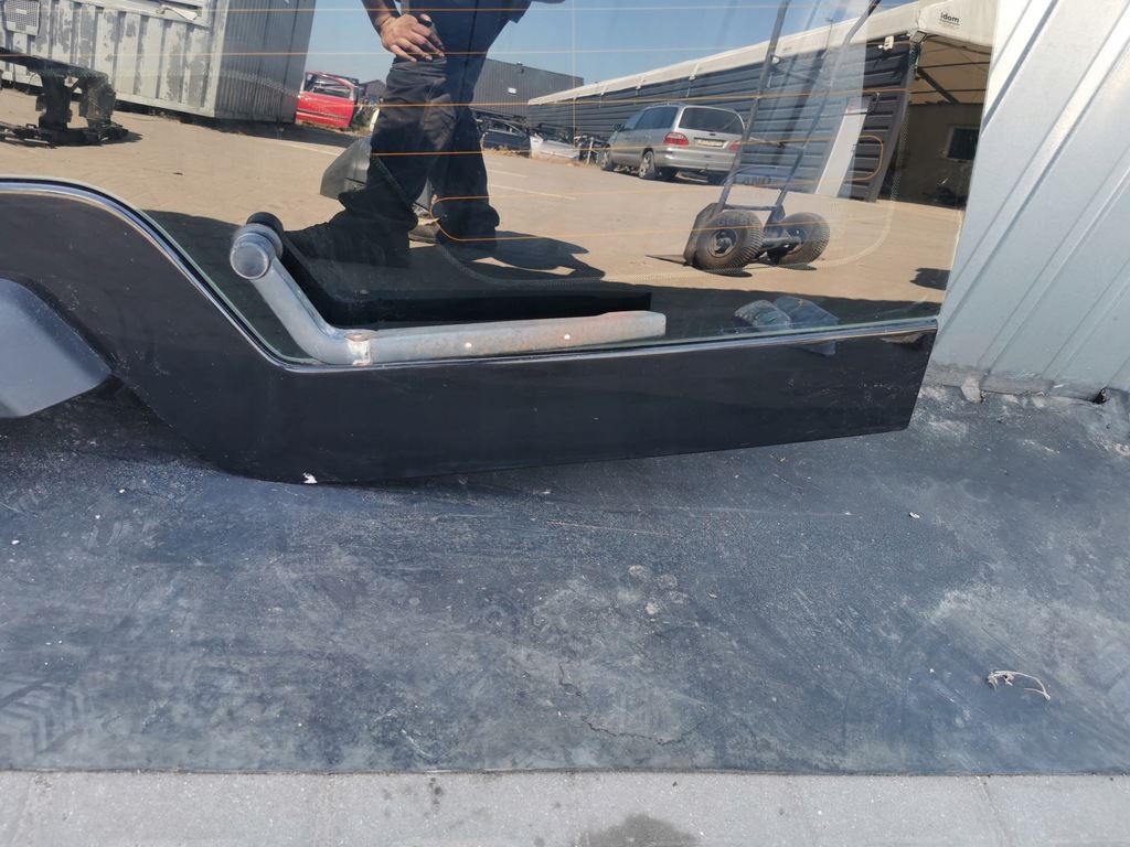 фото №4, Крышка багажника задняя стекло land rover discovery iii lrc697