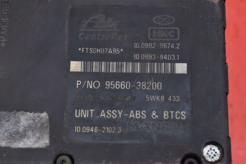 фото №7, Насос abs 58920-38100 kia magentis 1 i 2.0 16v 134 km 01-03