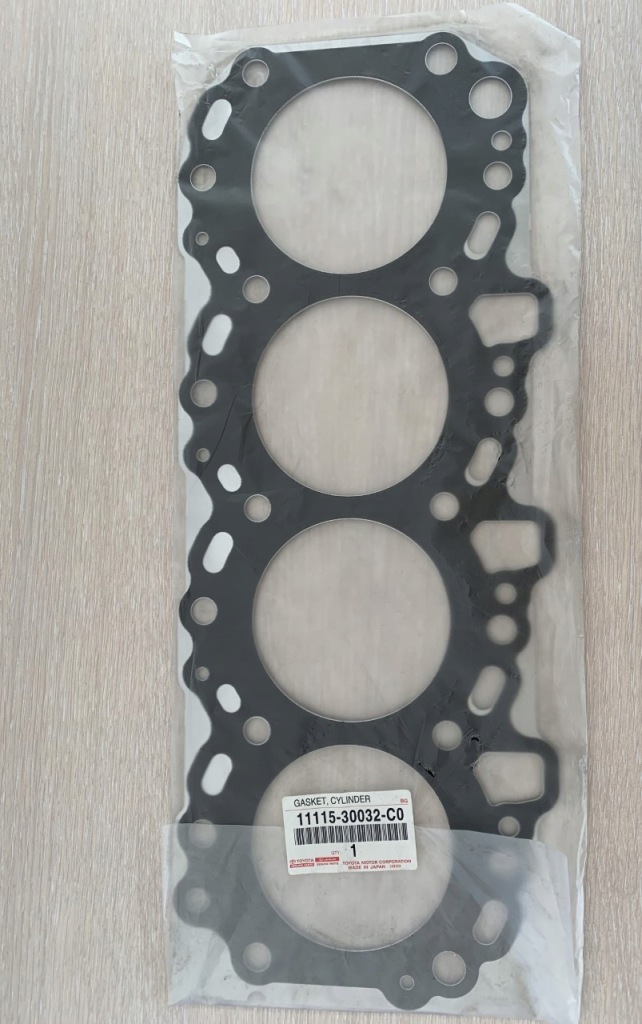 фото №1, Прокладка головки toyota hilux 11115-30032-c0