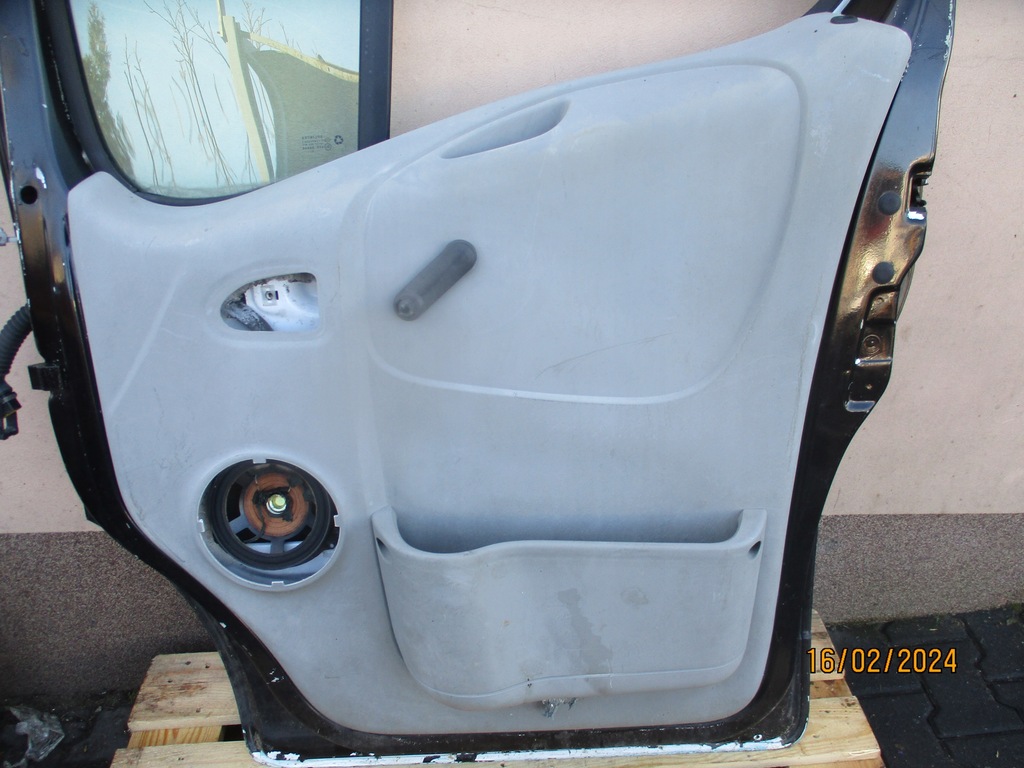 фото №6, Дверь передние правое перед передние trafic ii vivaro a primastar