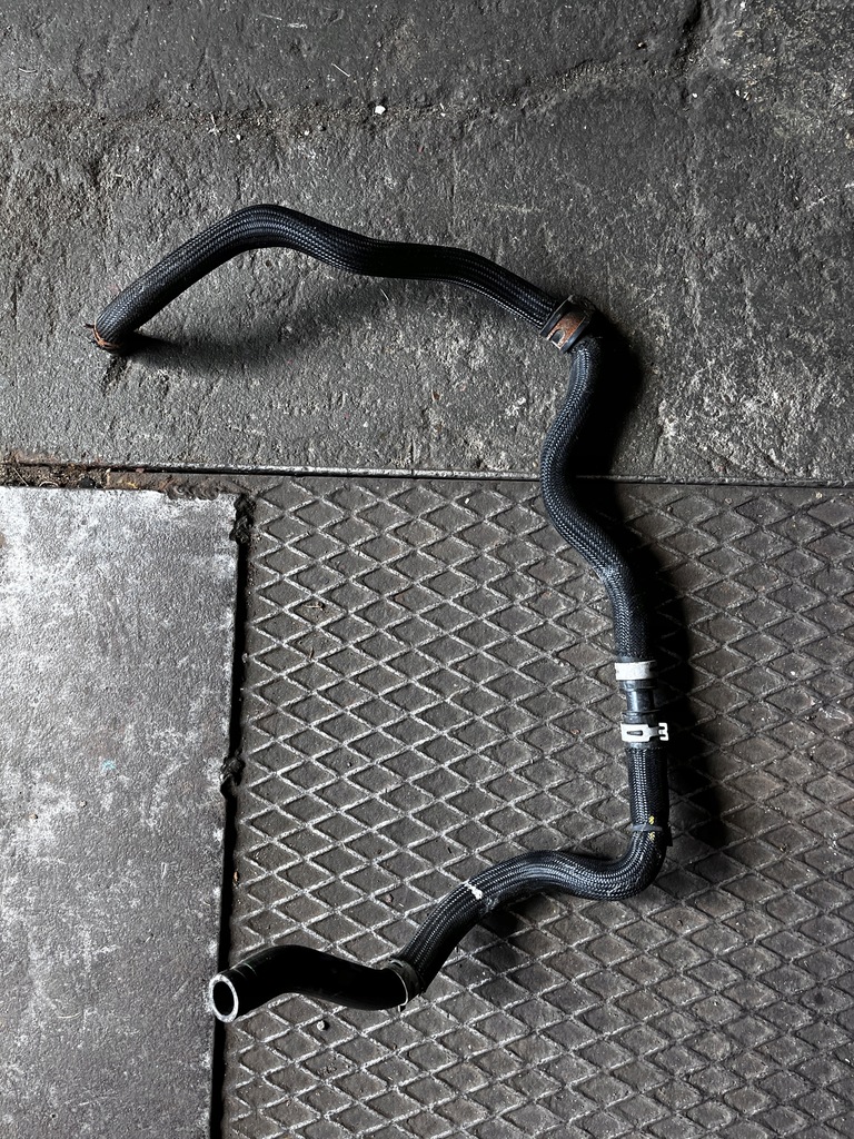 фото №1, 715 renault koleos ii 2.0 dci шланг wąż трубка труба wody