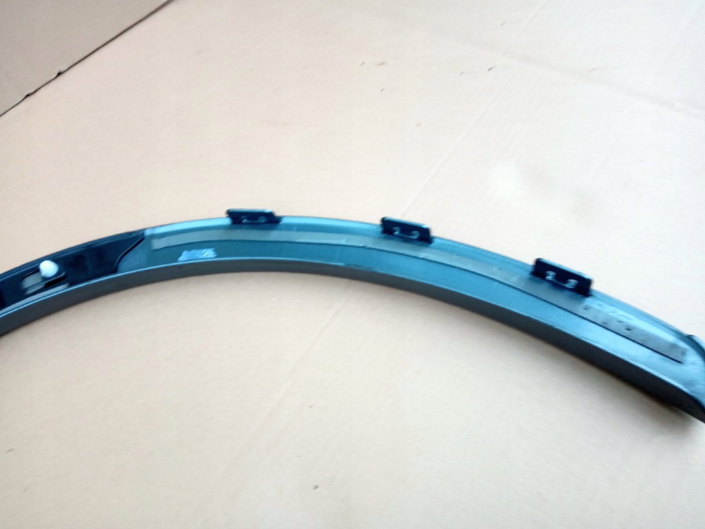 фото №5, Audi q3 ліва молдинг крила перед 8u0