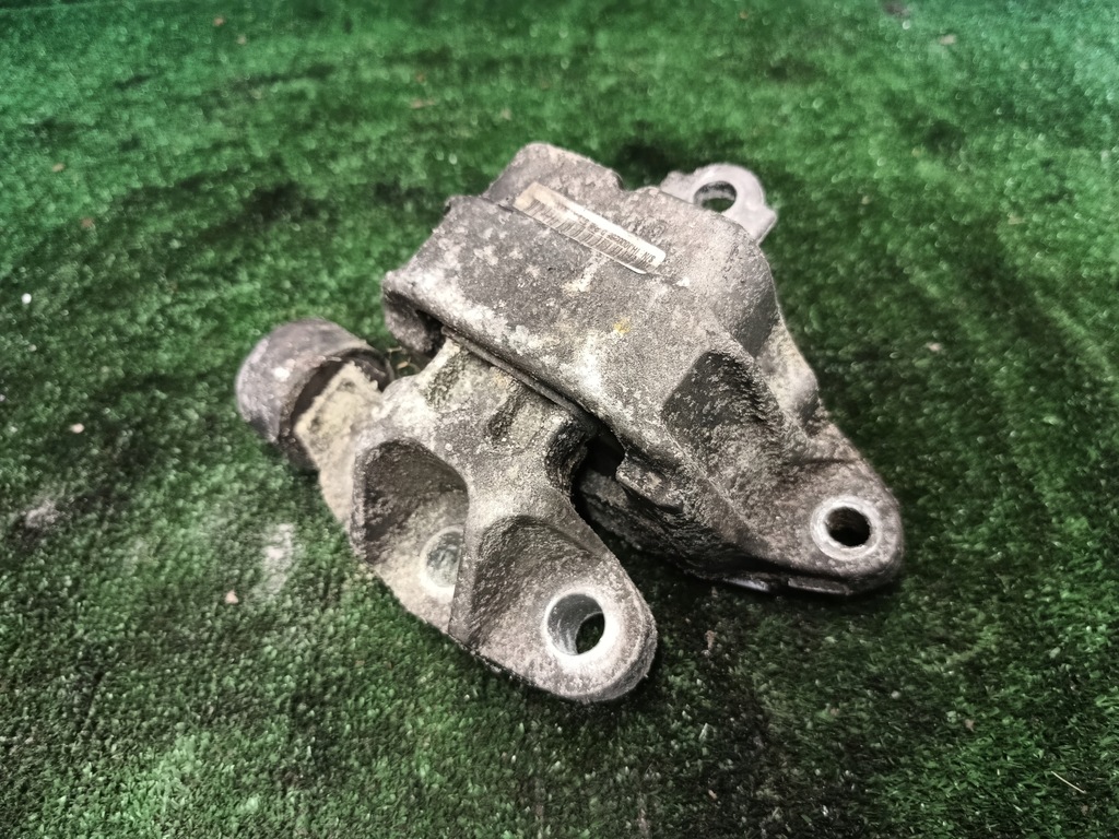 фото №1, Chevrolet trax кронштейн подушка двигателя