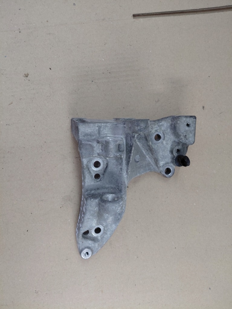Купить Ford fiesta mk7 1.4 tdci кронштейн кронштейн основание генератора