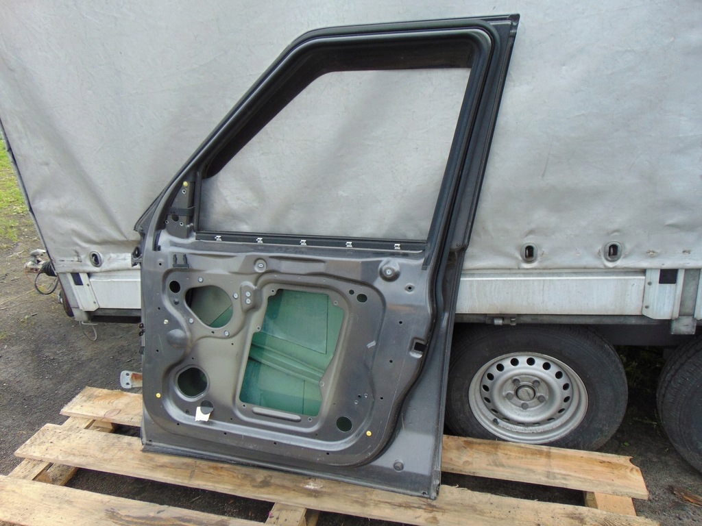 фото №12, Дверь правый перед land rover discovery 3