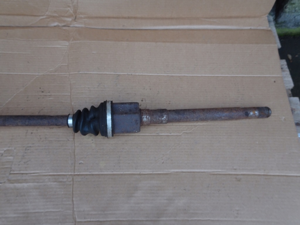 фото №3, Land rover discovery iv 3.0 tdv6 привідний вал правий перед