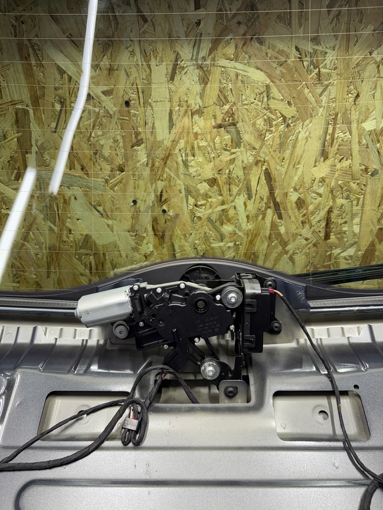 фото №6, Кришка багажника багажника bmw e61 neptunblau a85/5