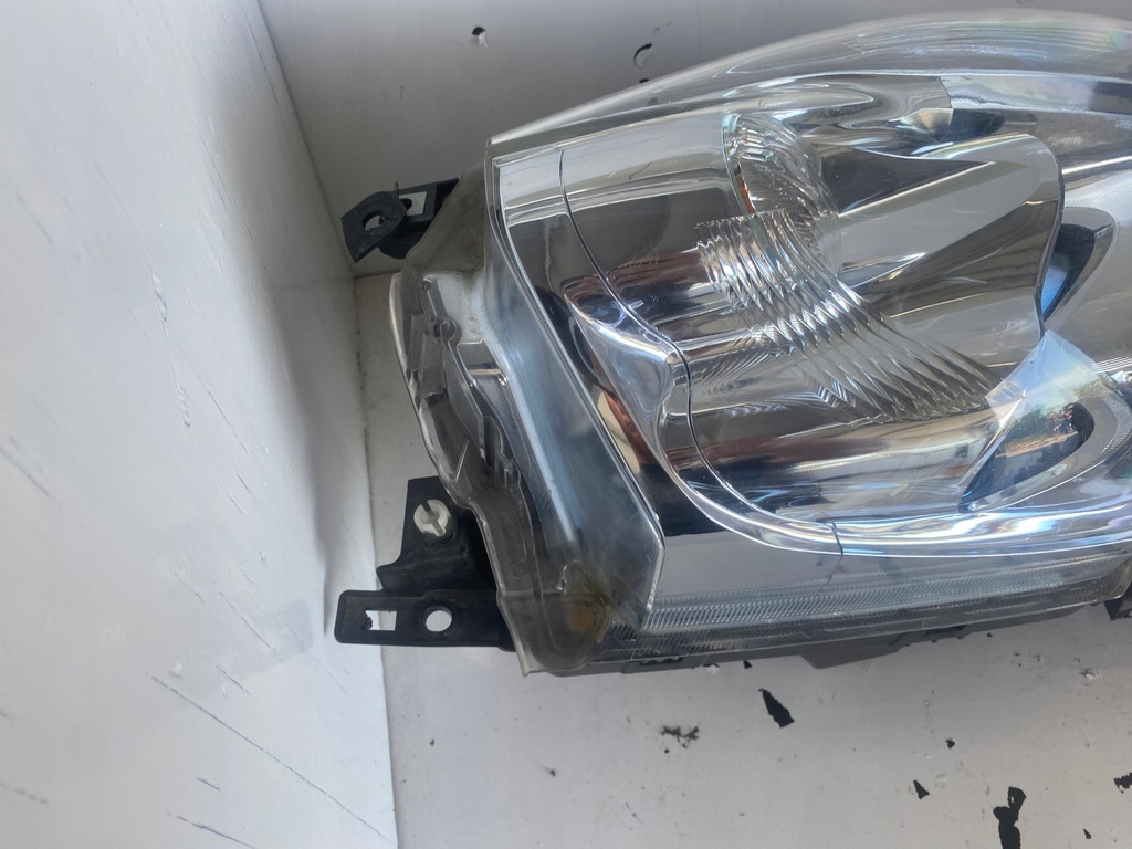 фото №8, Nissan leaf i лампа правый перед full led