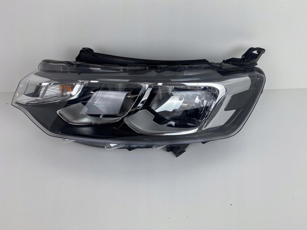 Купити Citroen c-elysee ii lift лампа ліва передня 2016-