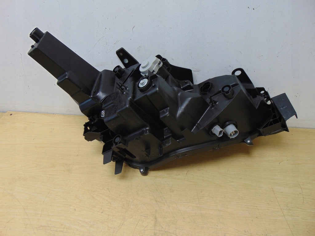 фото №9, Лампа левая перед mazda cx5 ii led europa kb8n51040