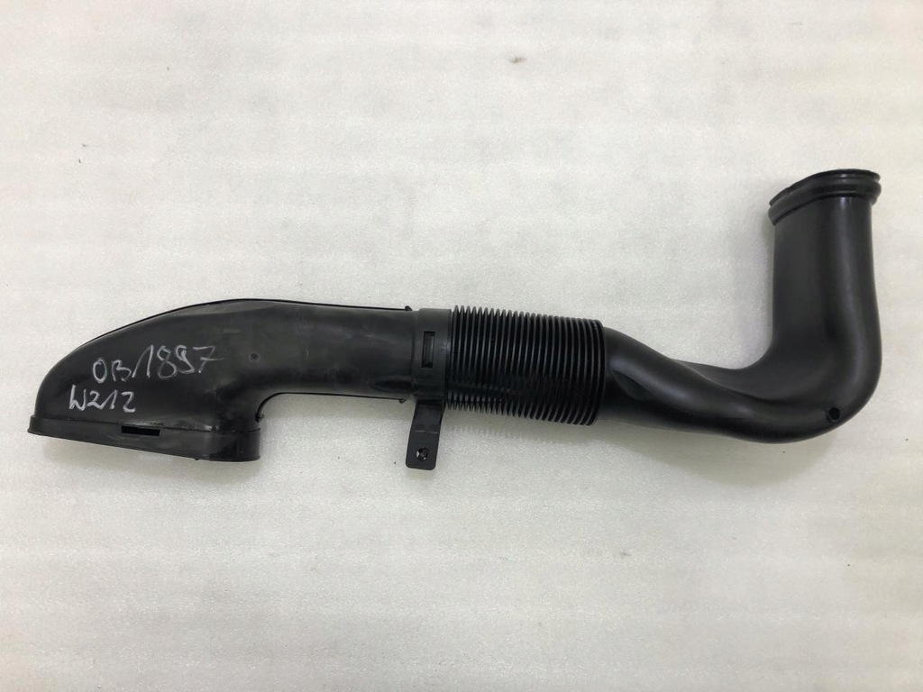 фото №1, Труба воздухозаборник воздуха a6510903437 mercedes w212