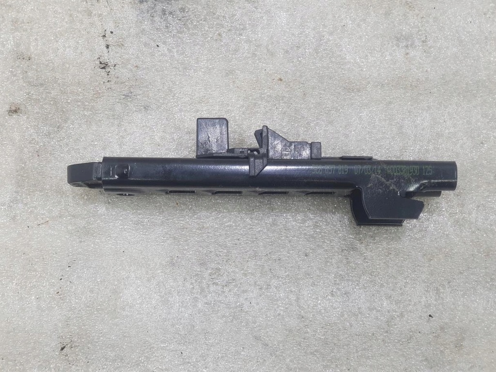 фото №5, Регулировка поперечина правого vw passat cc