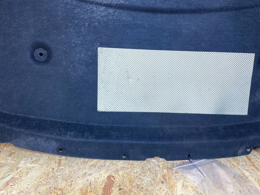 Шумоизоляция капота крышки двигателя клипсы opel astra v k 39034618 2015- Недорого