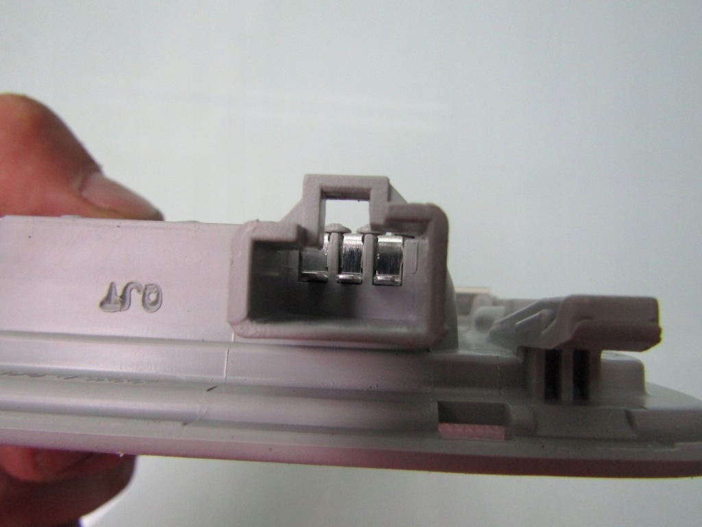 фото №4, Stonic 22r лампа кабины освещение салона