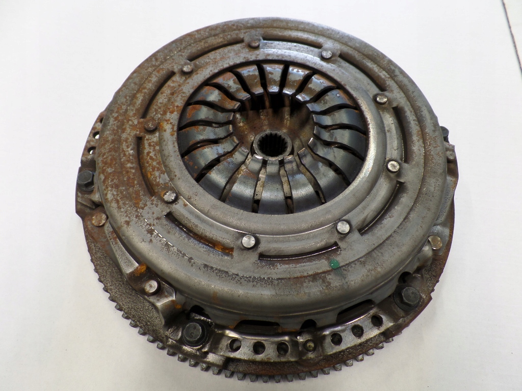 фото №1, Ford fiesta mk7 1.0 ecoboost сцепление комплект