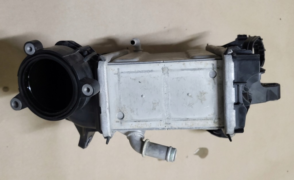 Купити Радіатор інтеркулер повітря volvo xc60 2 2.0d mild hybrid xc90 2 оригінальний номер