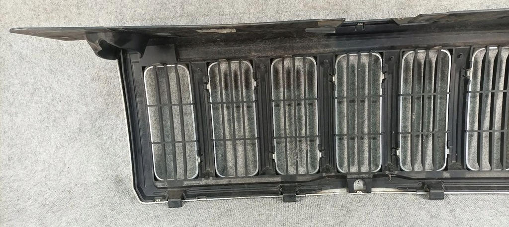 фото №9, Решётка радиатора радиатора / решётка радиатора - jeep commander i 2005-2010