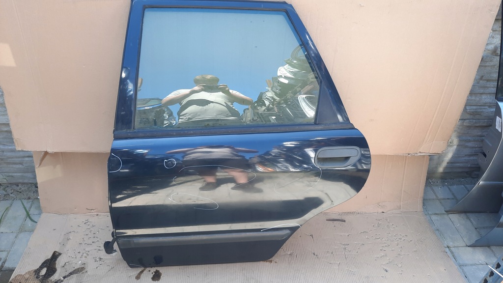 фото №1, Дверь задняя левая volvo v40 i