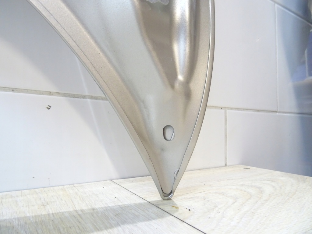 Капот крышка двигателя v60 2 2 31468159 llu Оригинал