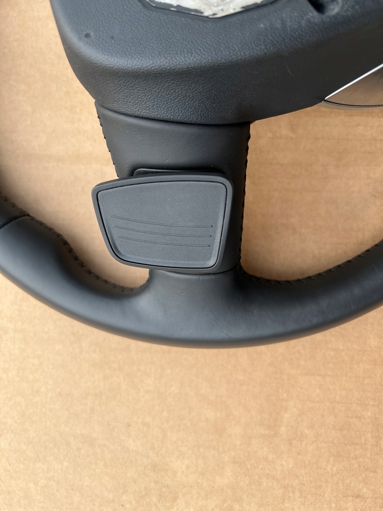 фото №14, Audi a4 b9 q7 повітропровід пелюстки перемикання 3041km 4m0419091b