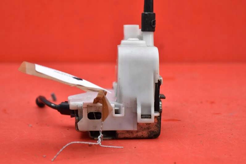 фото №4, Замок двері правий перед передній eu citroen c3 1 i 02r