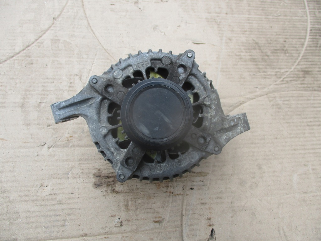 Генератор ford mondeo mk5 2.0 ecoboost dg1t-10300-ga Оригинал