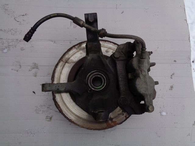 фото №1, Nissan primastar trafic поворотний кулак ліва перед