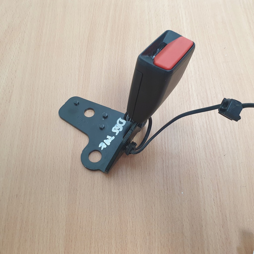 фото №6, Pas безопасности клипса поперечина задняя citroen ds5