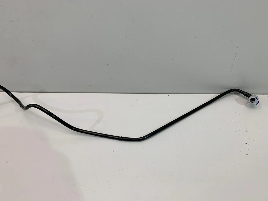 фото №3, Porsche 911 992 шланг трубка топлива обратка 992121638