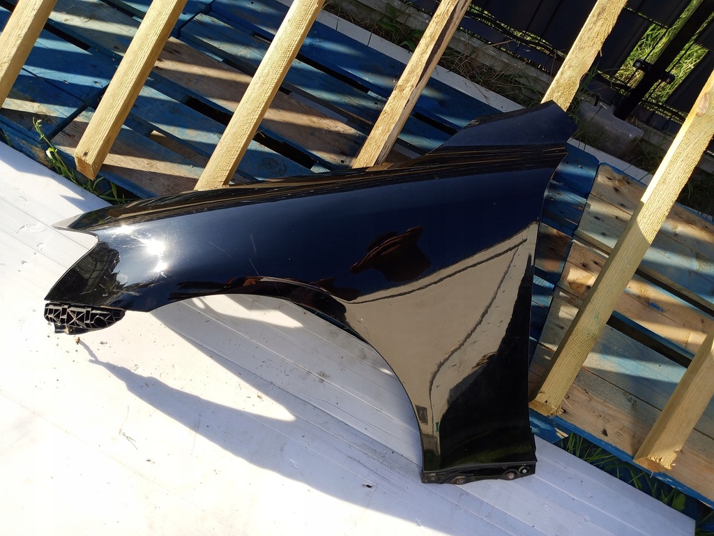 фото №1, Lexus is220 is250 крила лівий lift 202