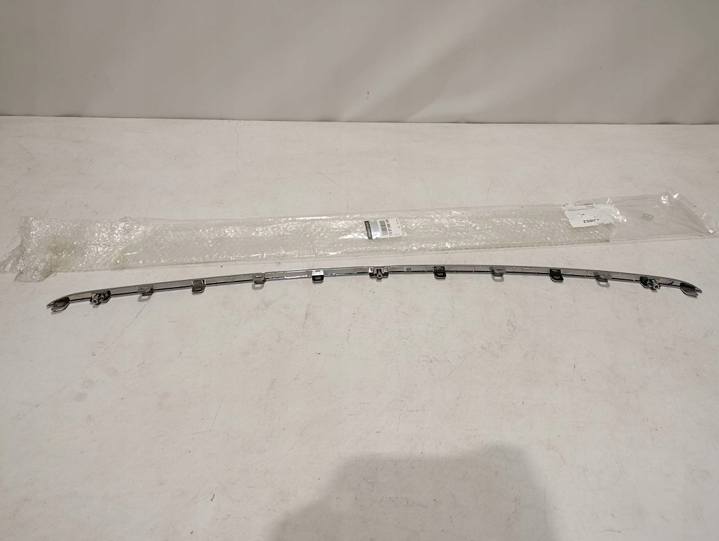 фото №2, Молдинг хром бампера задня renault clio v 850709974r