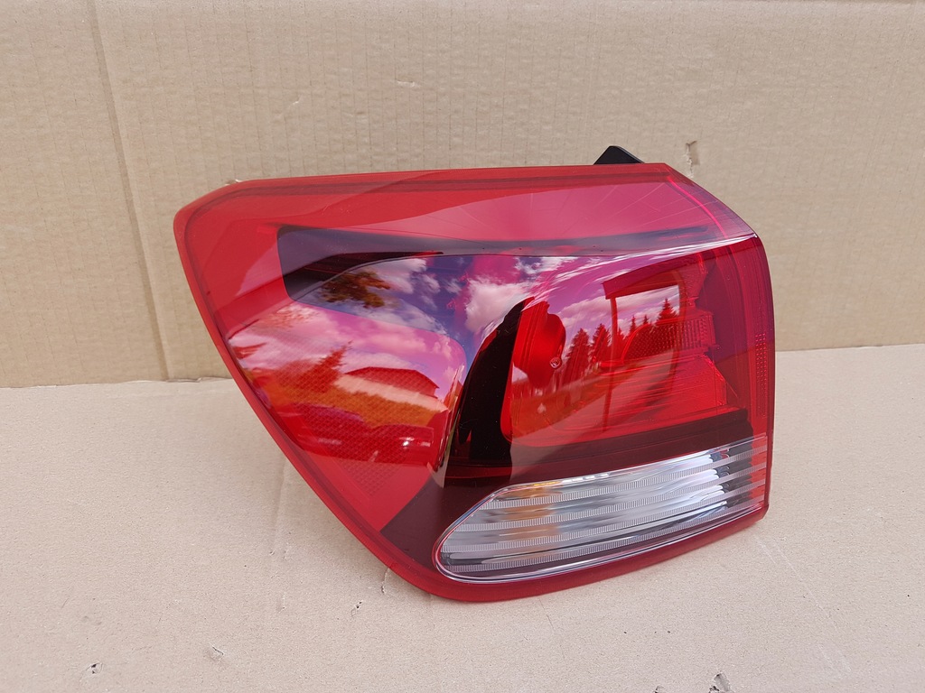 фото №1, Лампа задняя левая kia rio iv hb 17-20