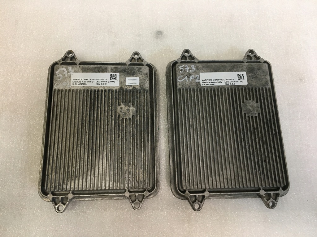 фото №1, Tesla s модуль led перетворювач 00201024-04