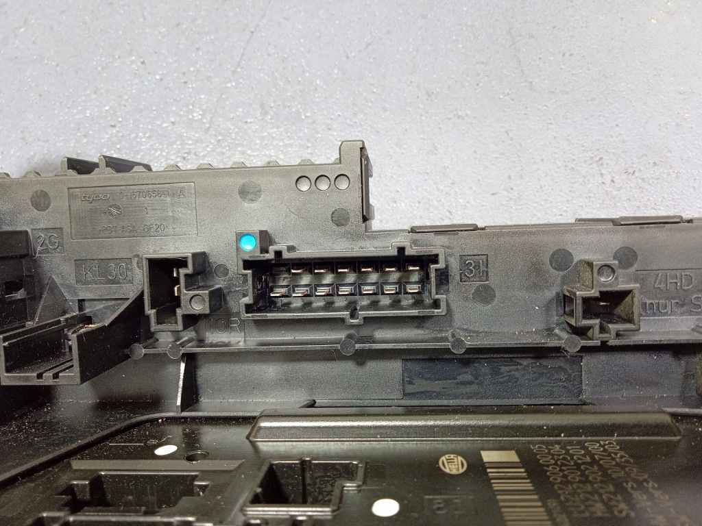 фото №4, Mercedes e w212 модуль комфорту sam 5dk009620-88