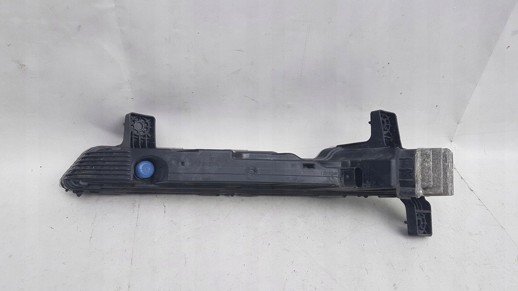 фото №2, Porsche boxter протитуманна фара led правий oryg.