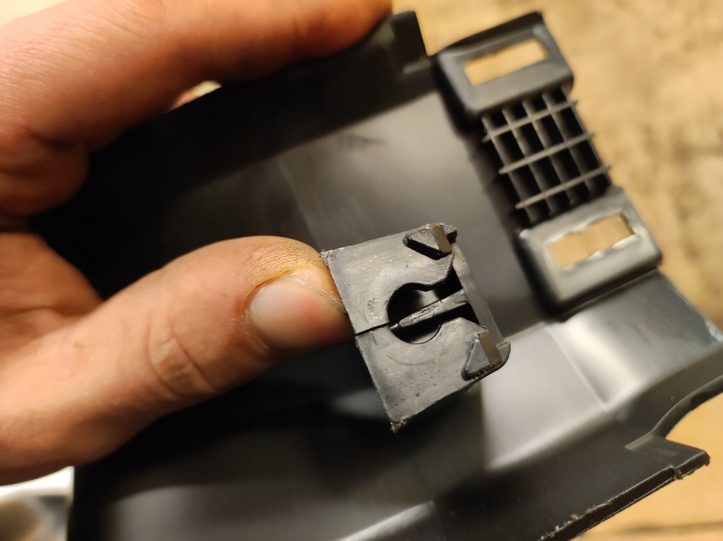 фото №14, Нижняя защита обшивка стойка b левая explorer vi 6