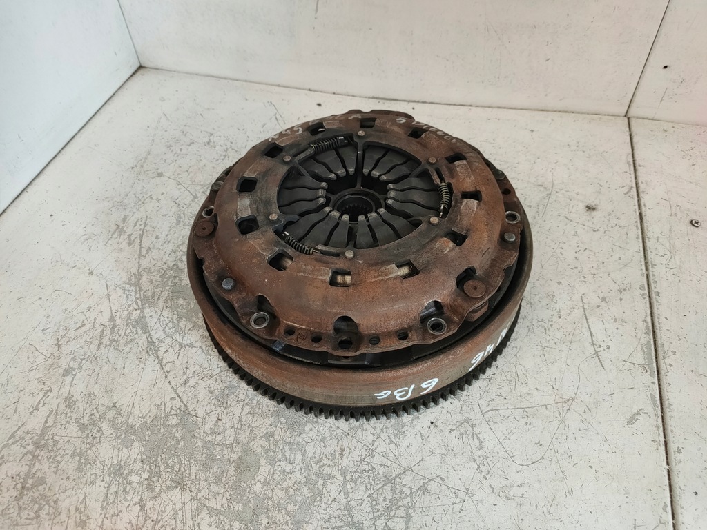 фото №12, Двухмассовый маховик сцепление n45b16a 1,6 6-передача bmw e90 e87 bdb
