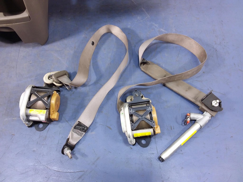 фото №11, Nissan note i e11 приборная панель приборная подушки безопасности ремни