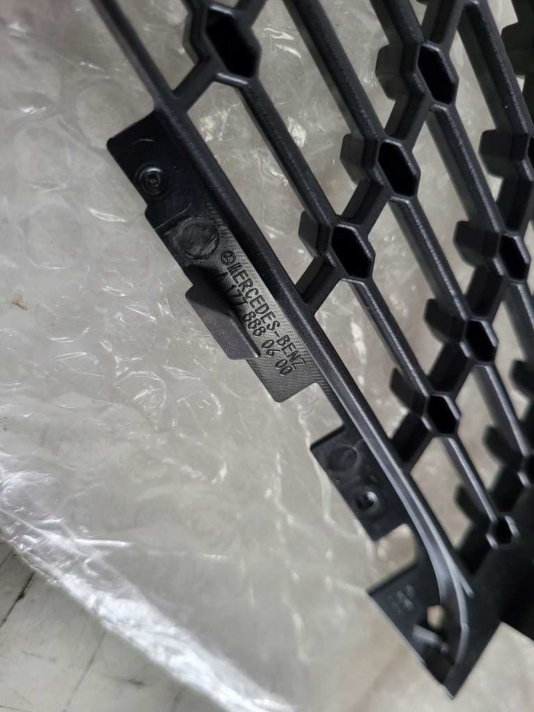 фото №5, Mercedes a-klasa w177 правая верхний решётка решётка решетка