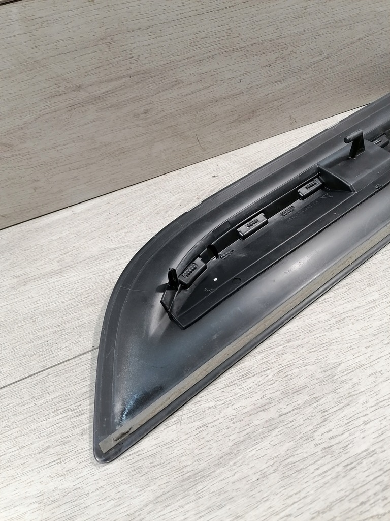 фото №7, Macan молдинг двері правий задня 95b8398901r