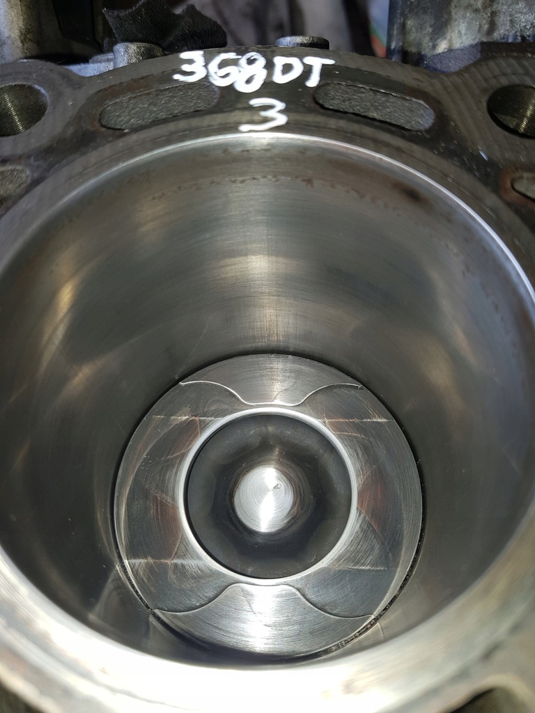 фото №10, Range rover sport vogue 3.6 tdv8 368dt блок dół двигуна поршні wał