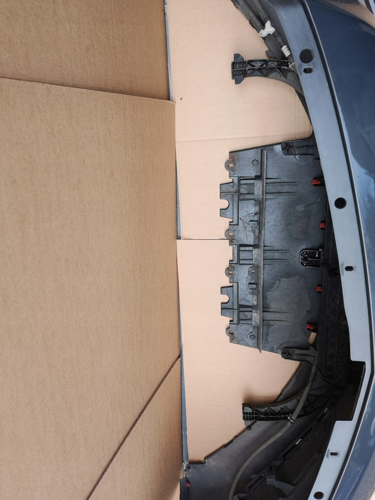 Opel insignia a рестайлінг  13-17 бампер передній комплектний  омивачі колір z190 Ціна