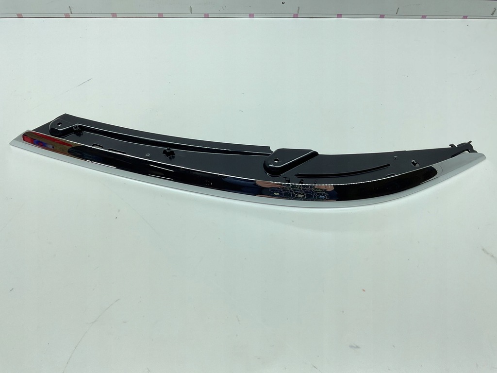 фото №1, Молдинг лампы левый перед vw passat b8 3g0941119b