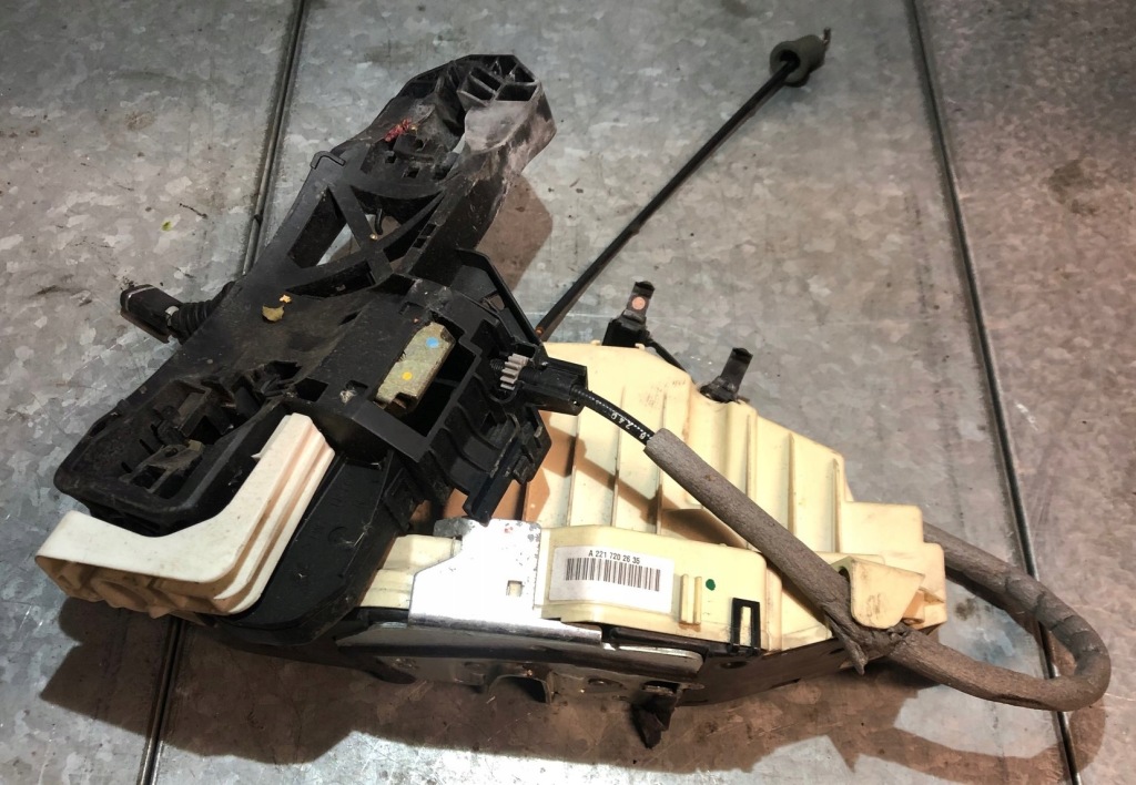 фото №1, Mercedes w221 замок правый перед a2217202635